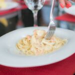 une sauce Alfredo délicieusement fromagée